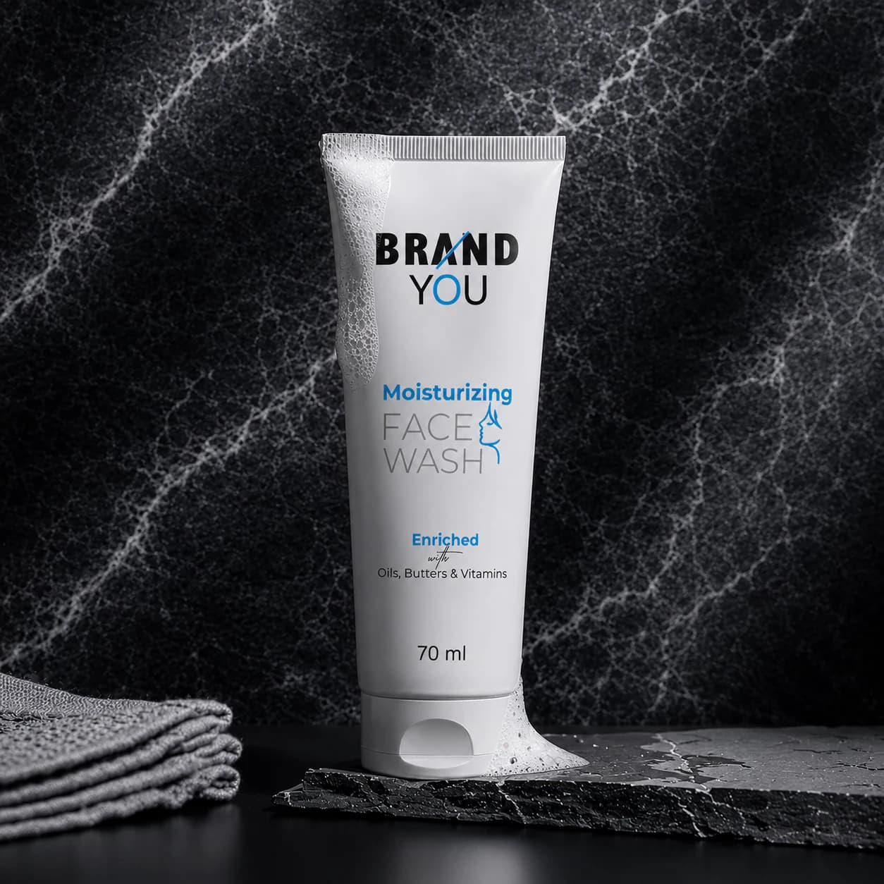 Moisturizing Creamy Face Wash product range